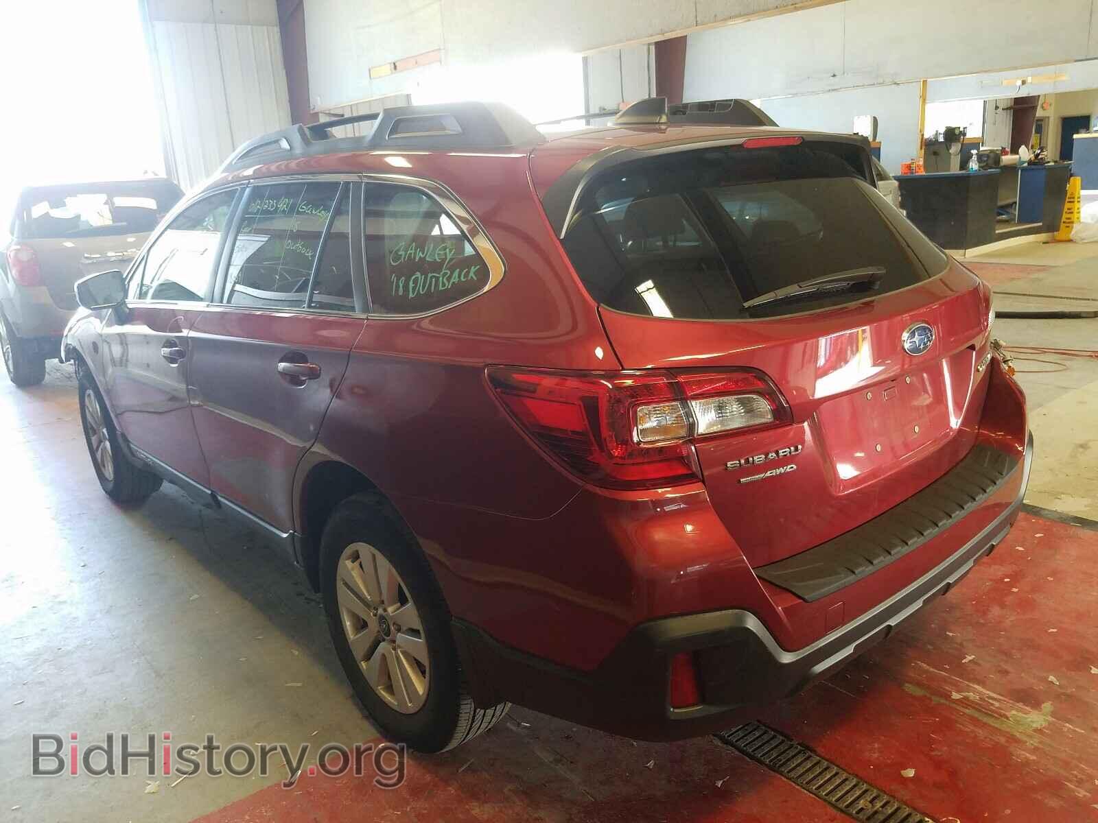 2018 SUBARU OUTBACK - VIN: 4S4BSACC7J3382120 - Фото 3
