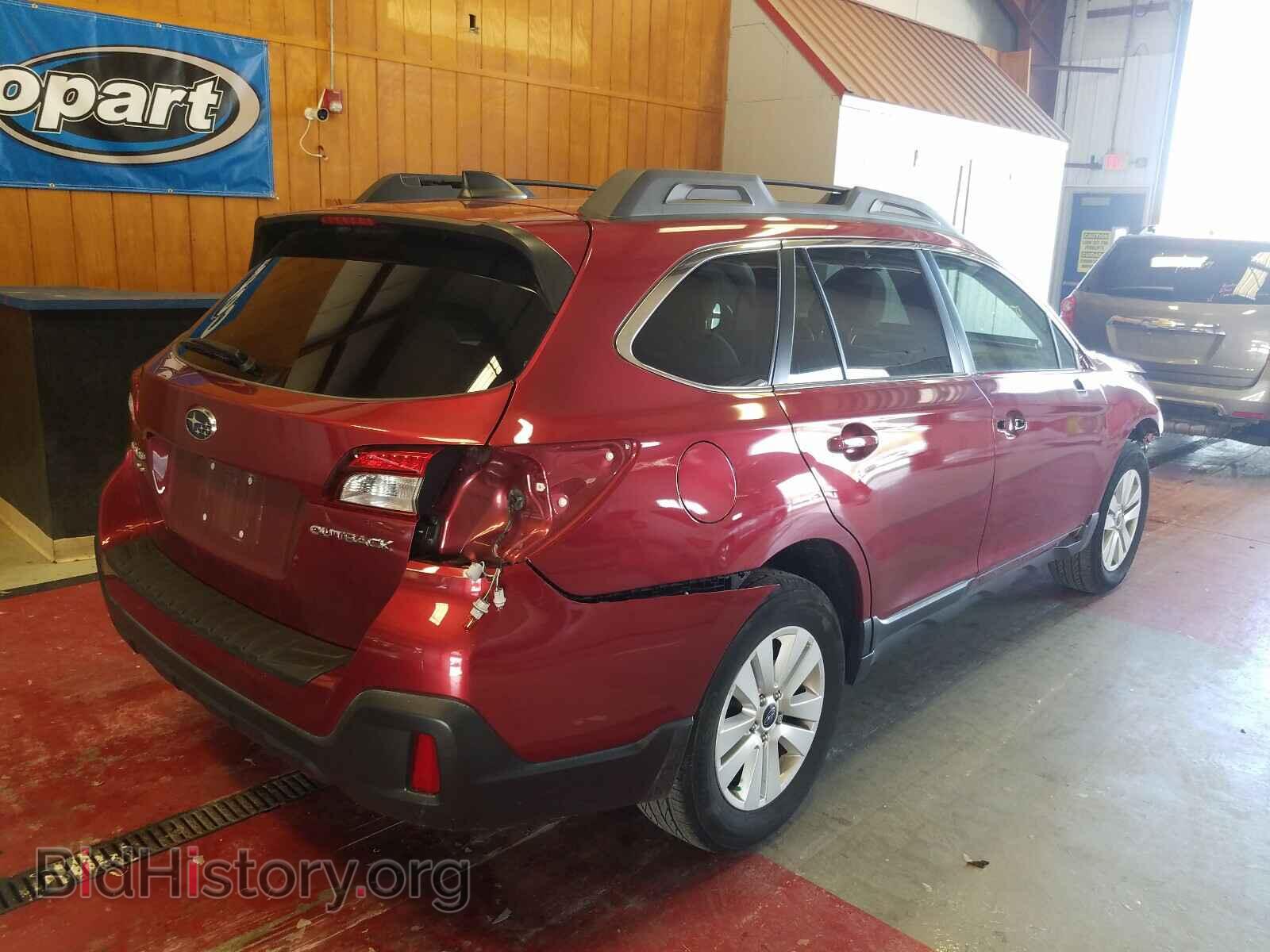 2018 SUBARU OUTBACK - VIN: 4S4BSACC7J3382120 - Фото 4