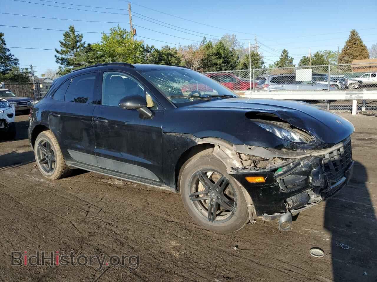 2017 PORSCHE MACAN - VIN: WP1AB2A50HLB18952 - Photo 4