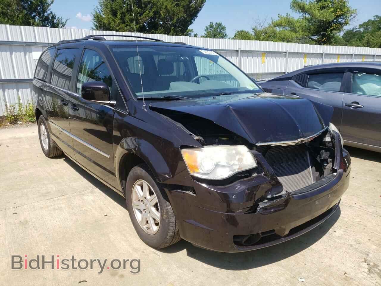 Photo 2A4RR5D1XAR381192 - CHRYSLER MINIVAN 2010
