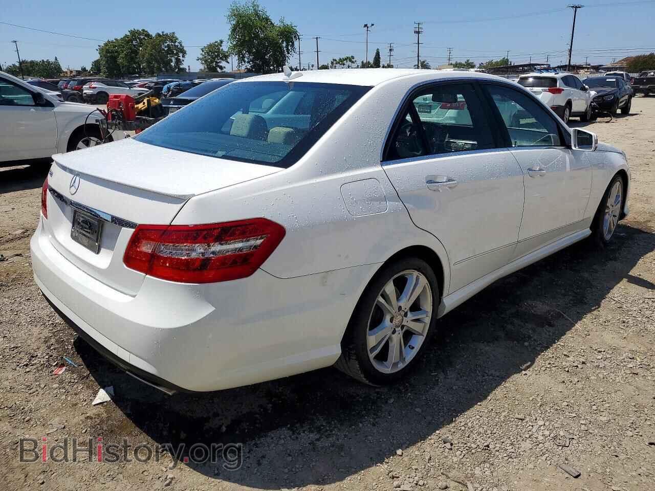 2013 MERCEDES-BENZ E-CLASS - VIN: WDDHF5KB9DA689572 - Фото 3