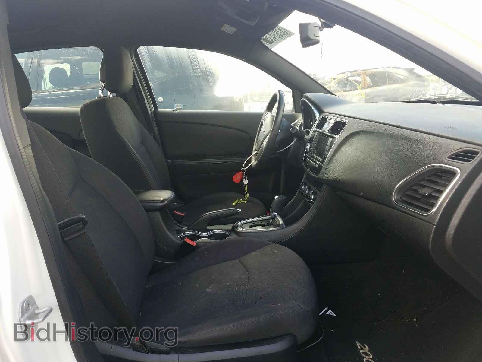 2012 CHRYSLER 200 - VIN: 1C3CCBBG5CN257466 - Фото 5