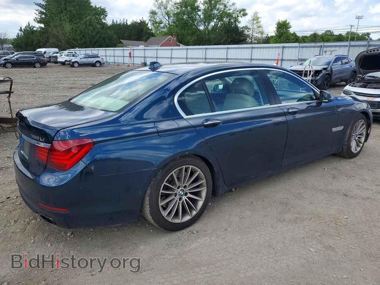 2013 BMW 7 SERIES - VIN: WBAYF8C52DD141283 - Фото 3