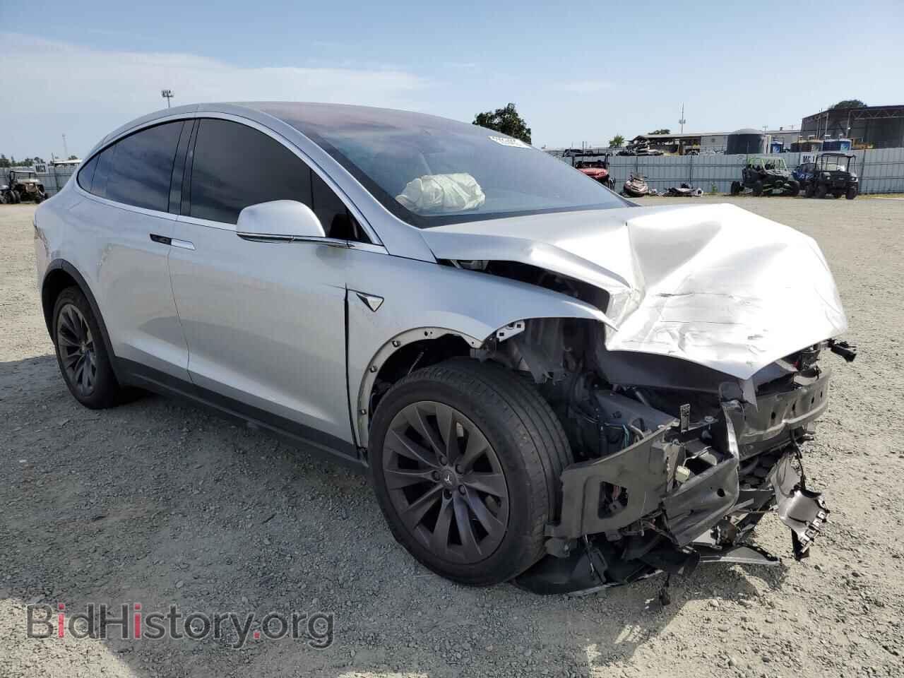 2018 TESLA MODEL X - VIN: 5YJXCBE2XJF104526 - Photo 4