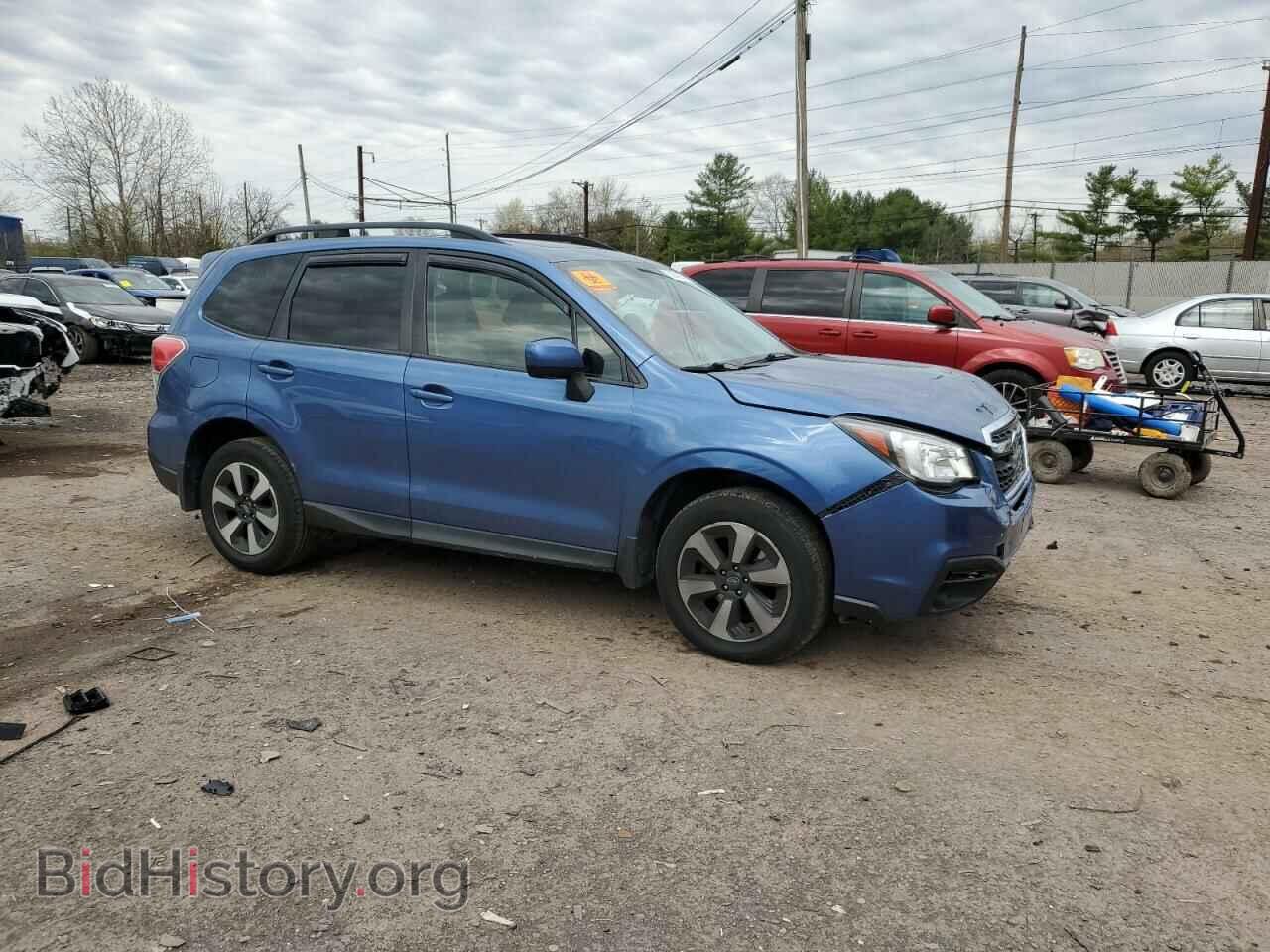 2017 SUBARU FORESTER - VIN: JF2SJAEC2HH507723 - Фото 4