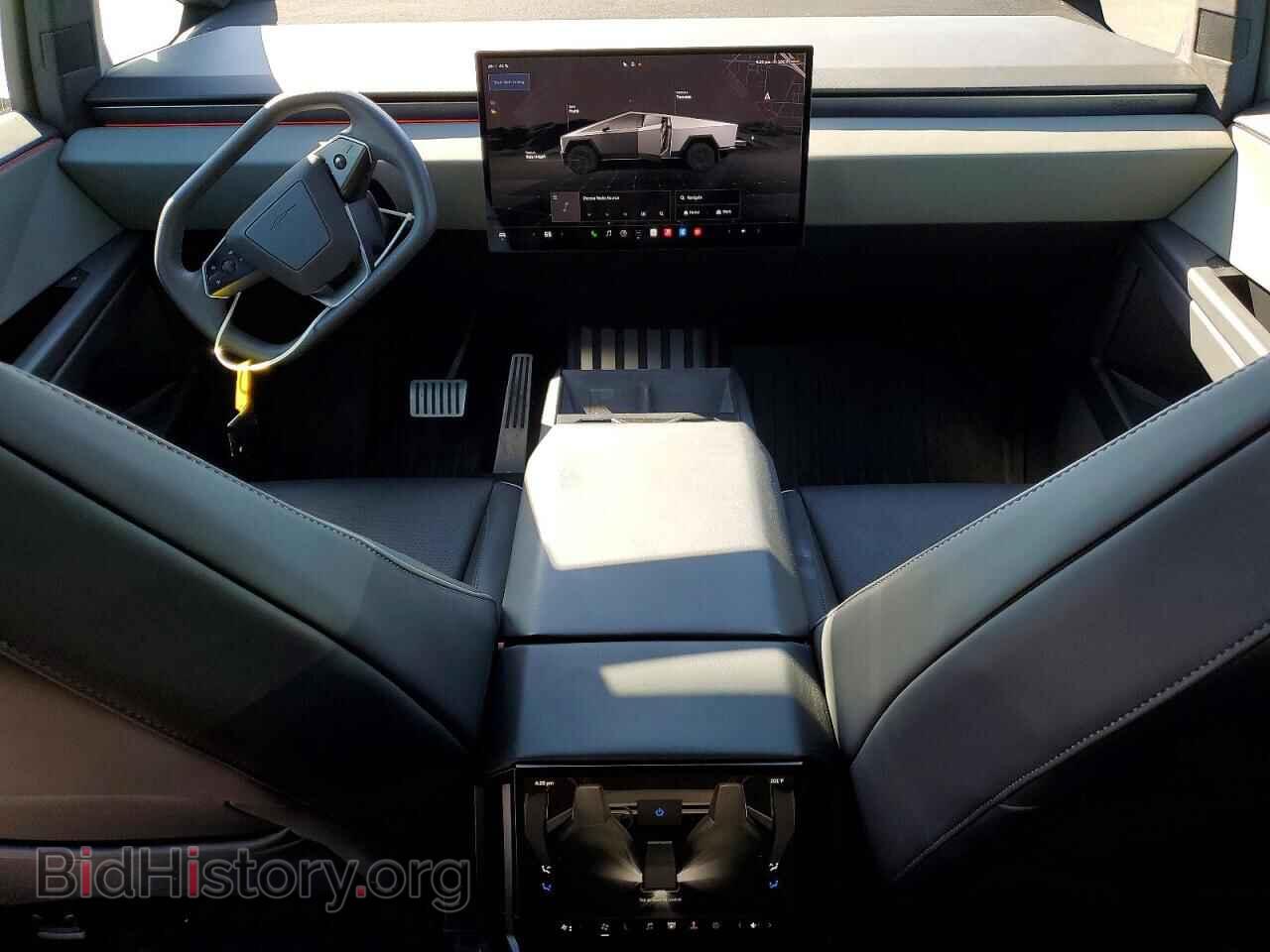 2024 TESLA CYBERTRUCK - VIN: 7G2CEHED6RA024210 - Photo 8