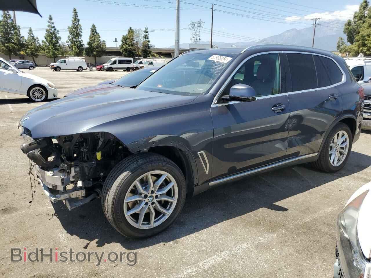 Фотография 5UXCR4C02L9B44947 - BMW X5 2020