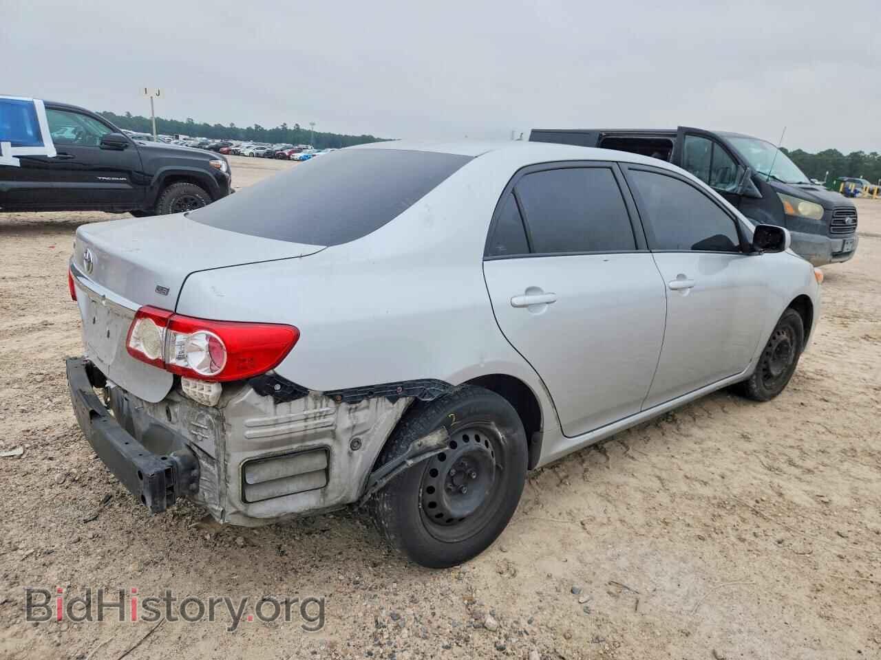 2011 TOYOTA COROLLA - VIN: 2T1BU4EEXBC572873 - Фото 3