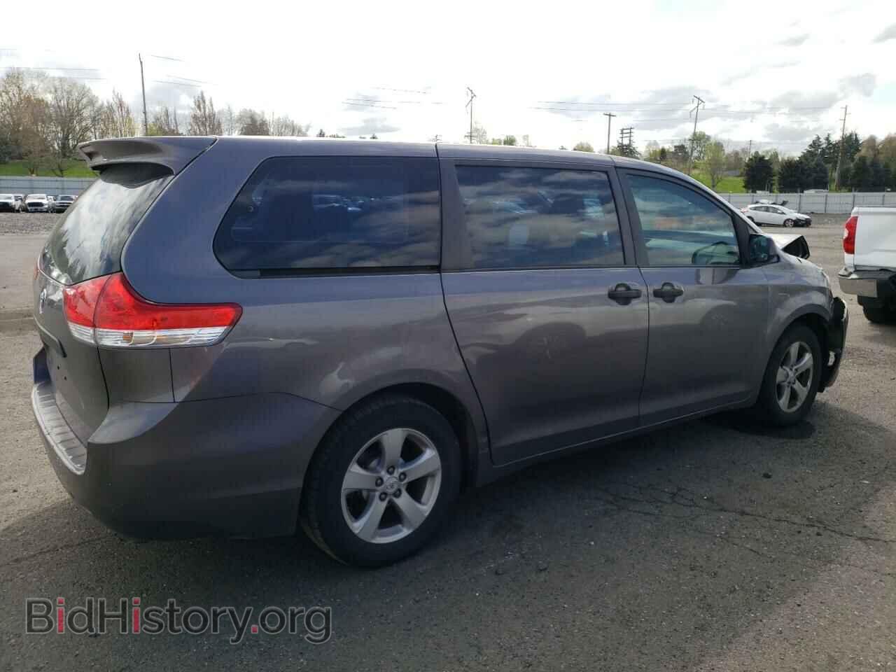 2011 TOYOTA All Models - VIN: 5TDZK3DC1BS024475 - Photo 3