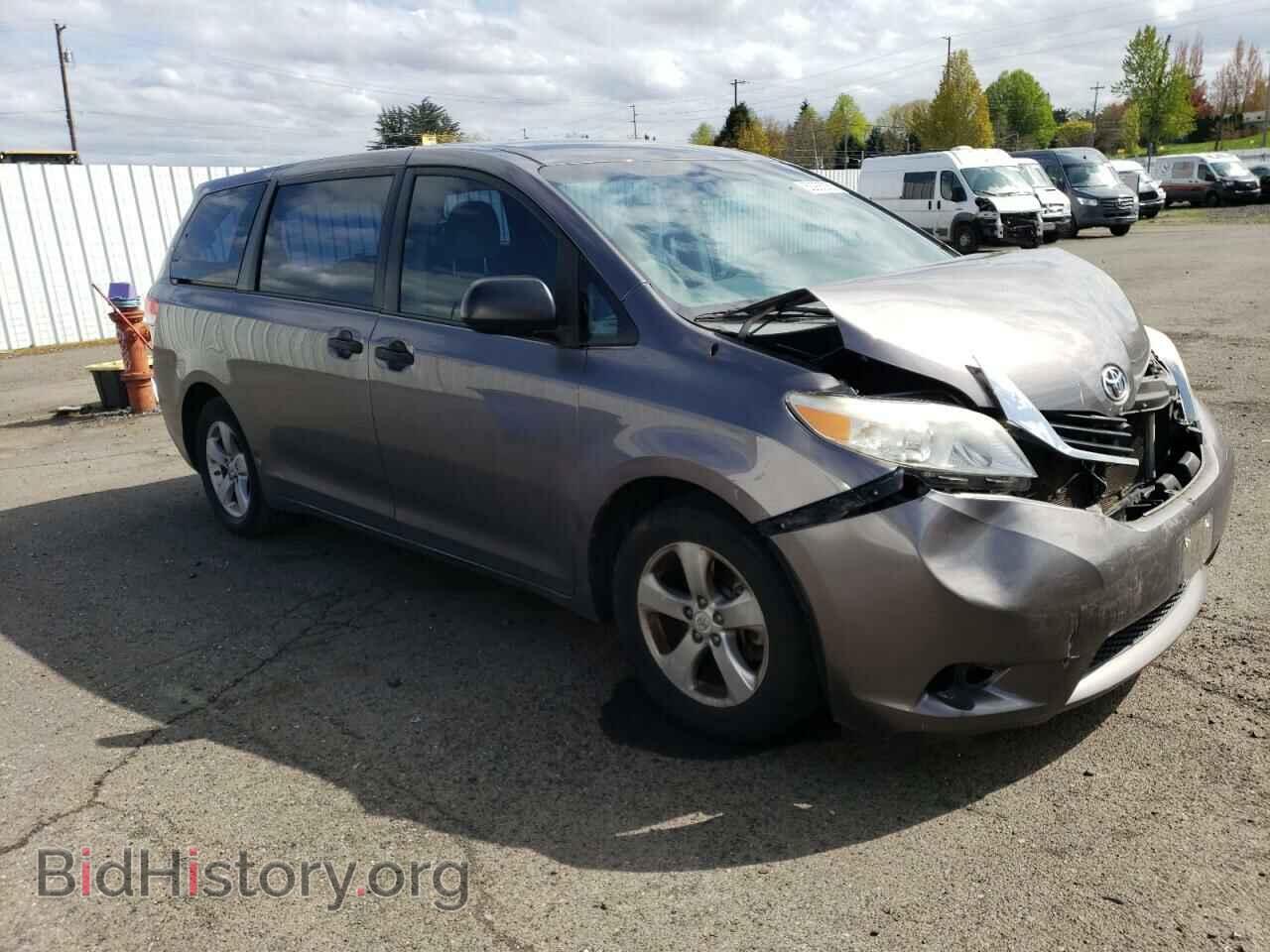 2011 TOYOTA All Models - VIN: 5TDZK3DC1BS024475 - Photo 4