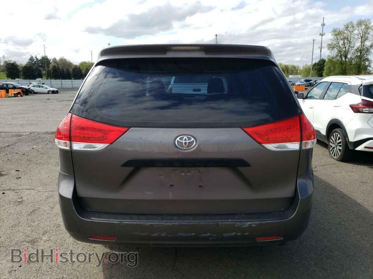 2011 TOYOTA All Models - VIN: 5TDZK3DC1BS024475 - Photo 6