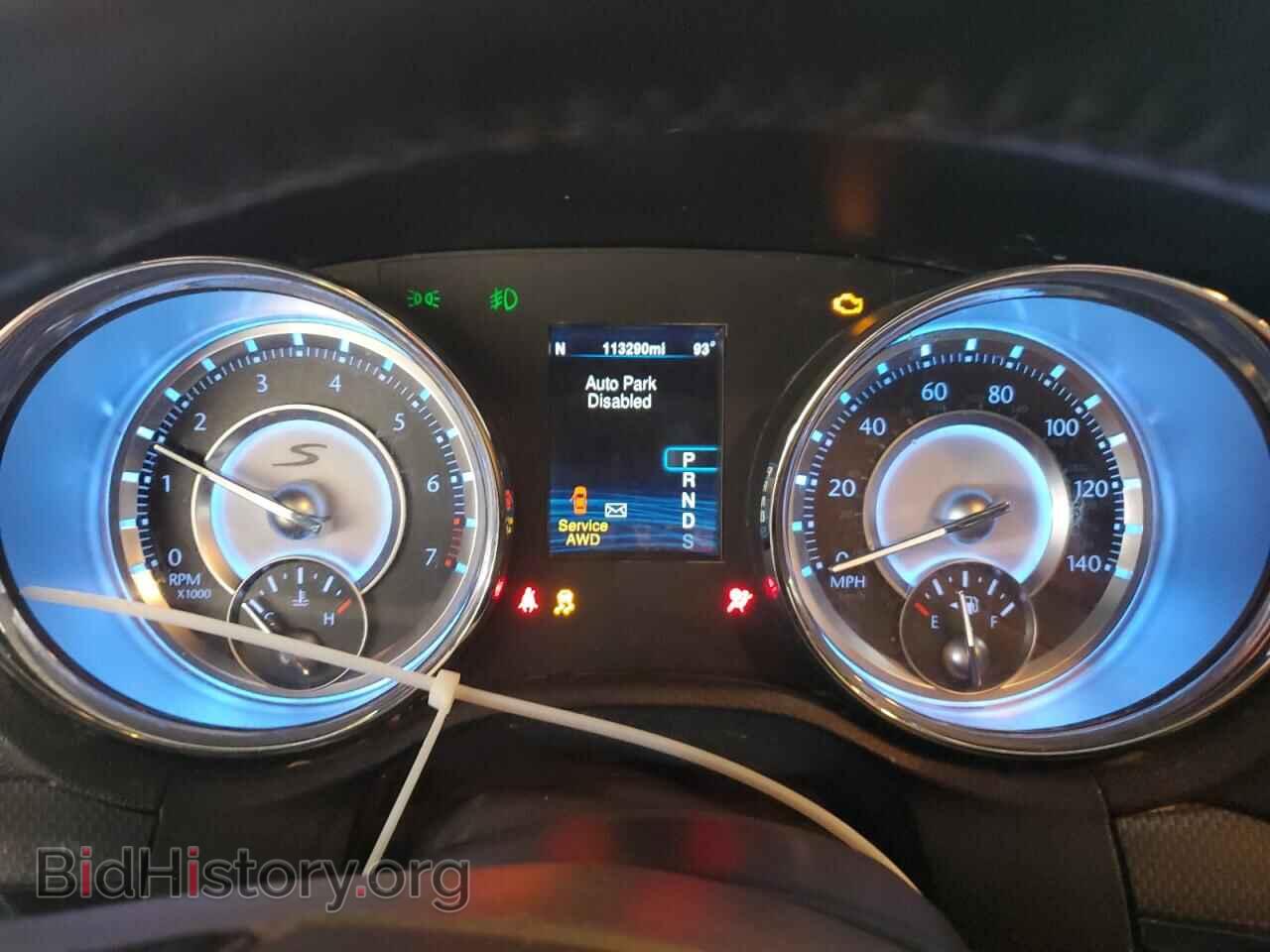 2014 CHRYSLER 300 - VIN: 2C3CCAGG5EH353015 - Фото 9
