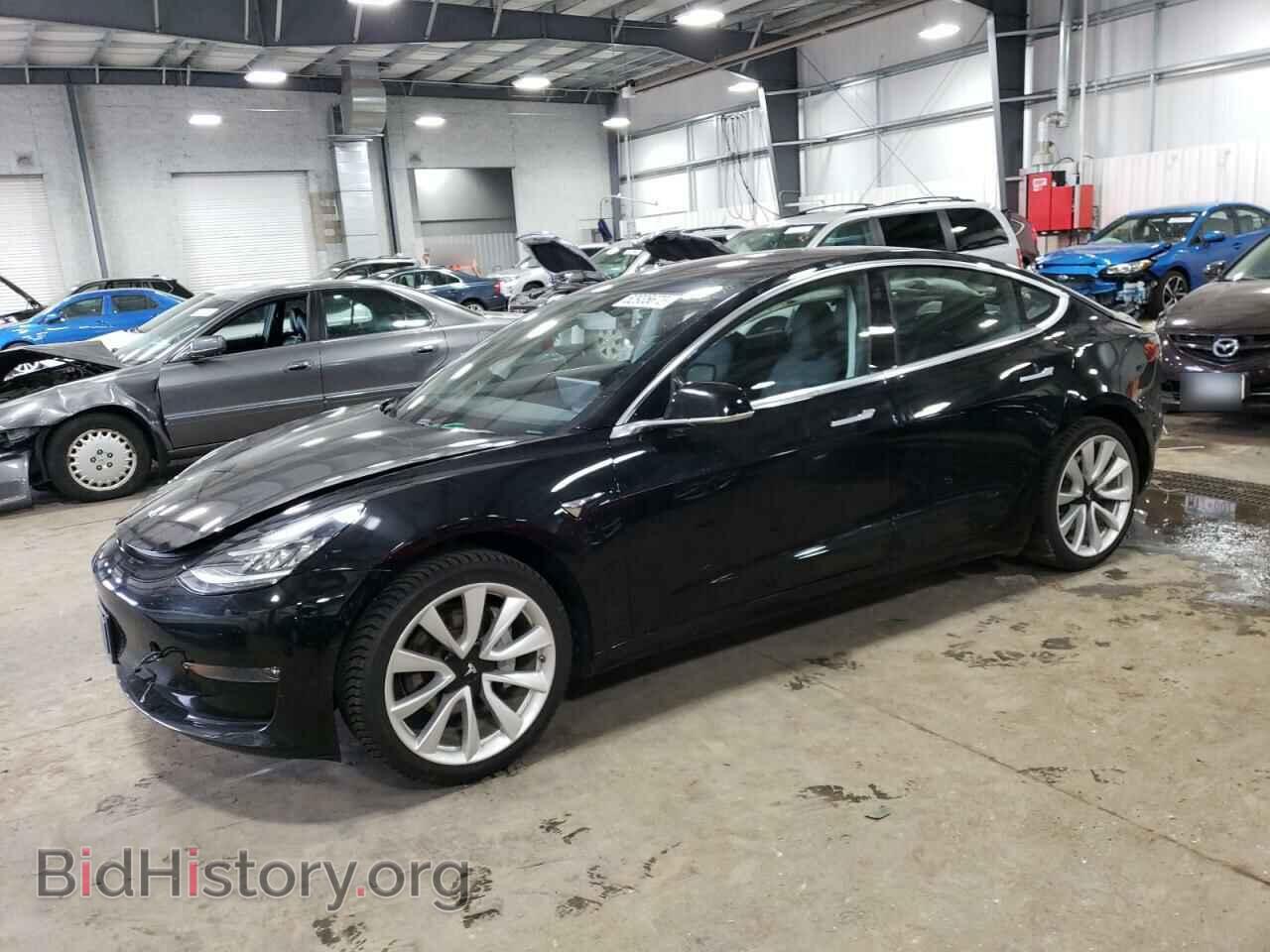 Фотография 5YJ3E1EA9JF060187 - TESLA MODEL 3 2018