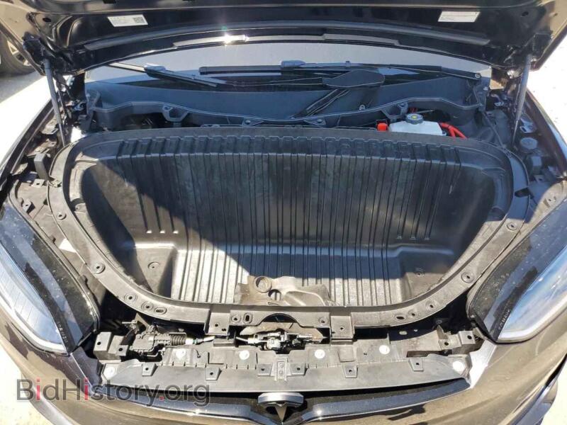 2026 Tesla MODEL X (VIN 7SAXCBE60TF481391) — фото 11 из 12