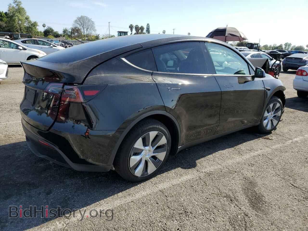 2024 TESLA MODEL Y - VIN: 7SAYGDED8RF015106 - Photo 3