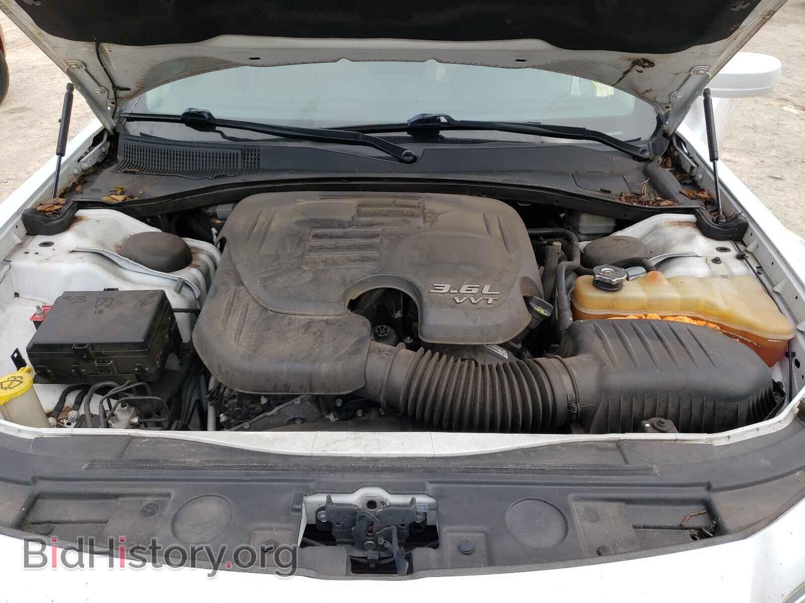 2014 CHRYSLER 300 - VIN: 2C3CCAAG3EH373045 - Фото 7