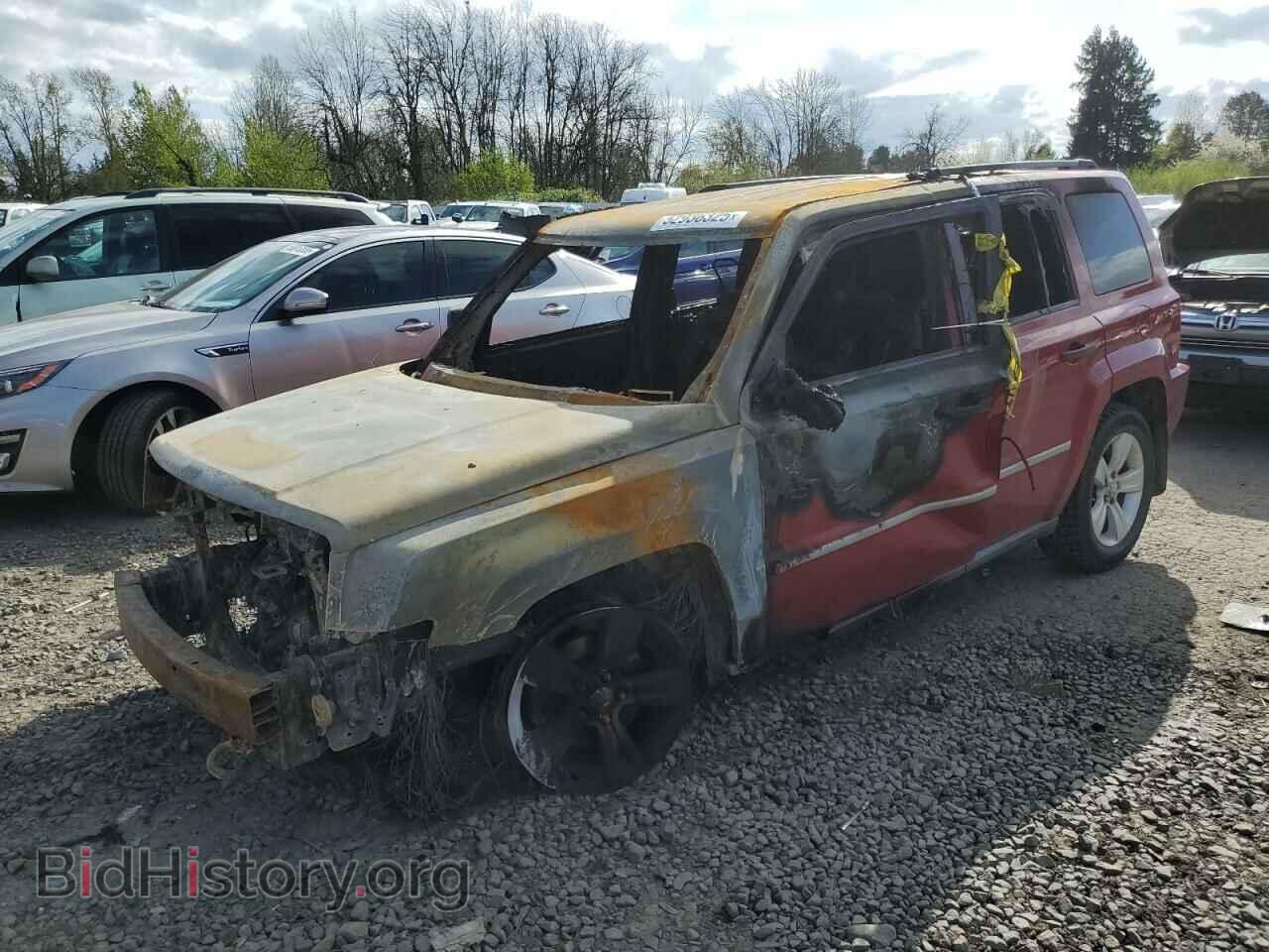 Фотография 1J4FF48B99D208111 - JEEP PATRIOT 2009