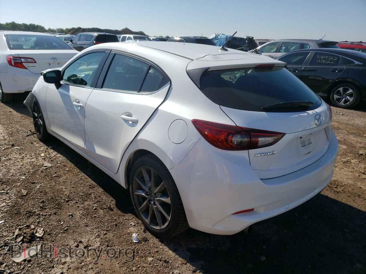 2018 MAZDA 3 - VIN: 3MZBN1L32JM270087 - Фото 3