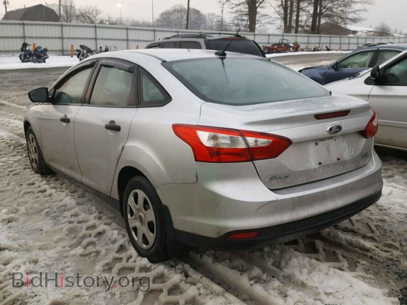 2013 Ford FOCUS (VIN 1FADP3E22DL133619) — фото 3 из 10