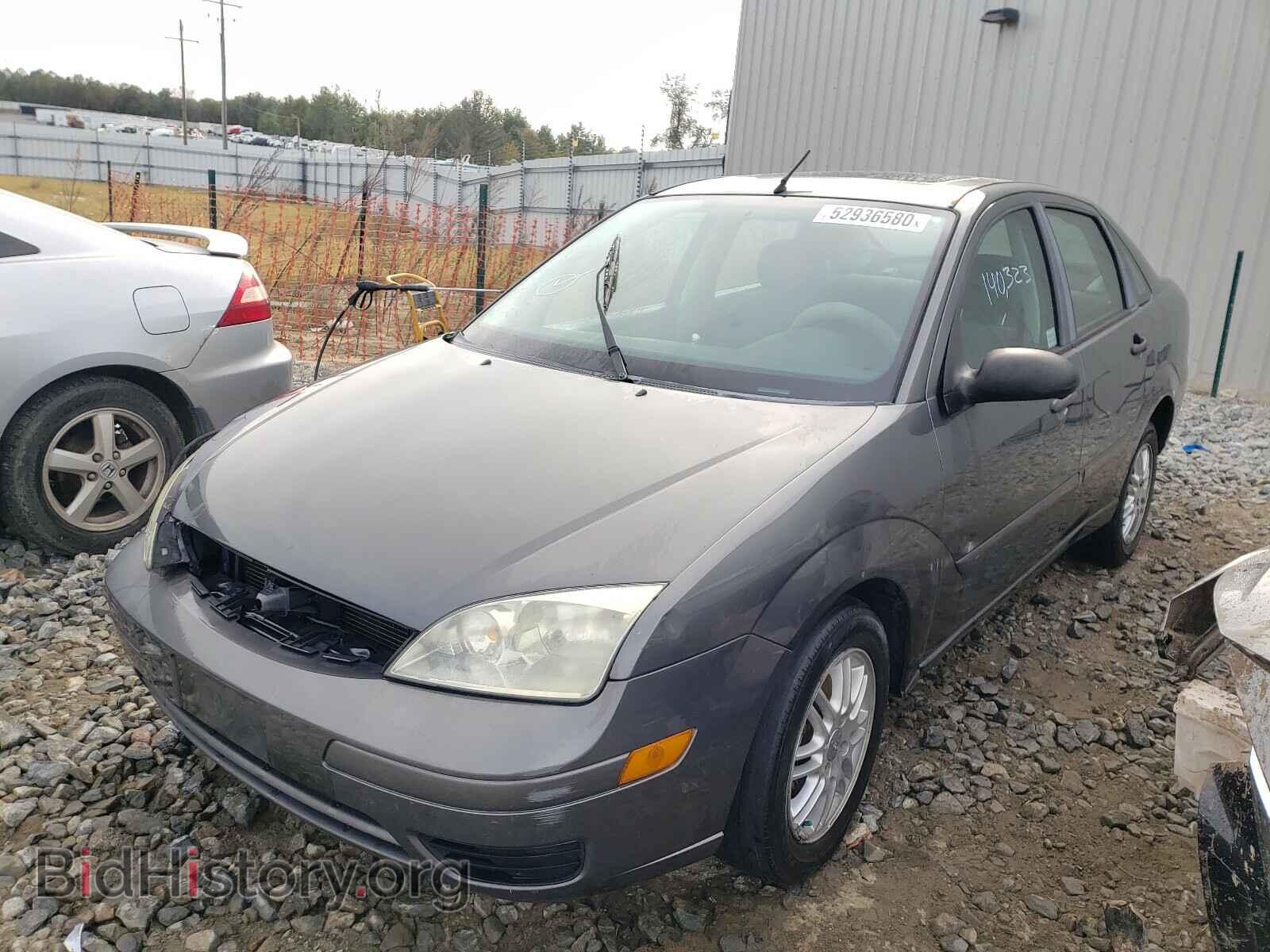 2007 FORD FOCUS - VIN: 1FAFP34N57W319906 - Фото 2
