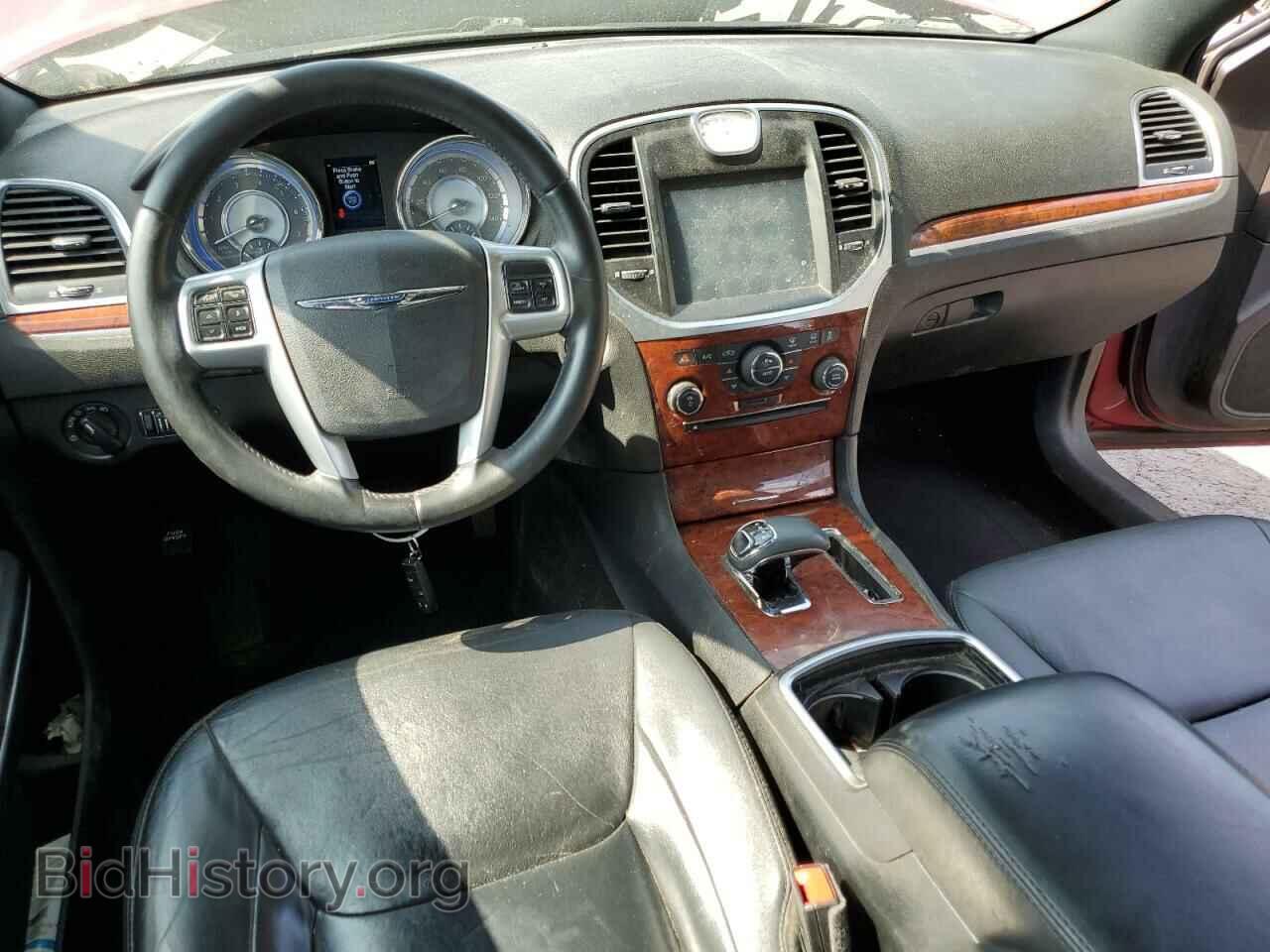 2013 CHRYSLER 300 - VIN: 2C3CCAAG3DH728245 - Фото 8