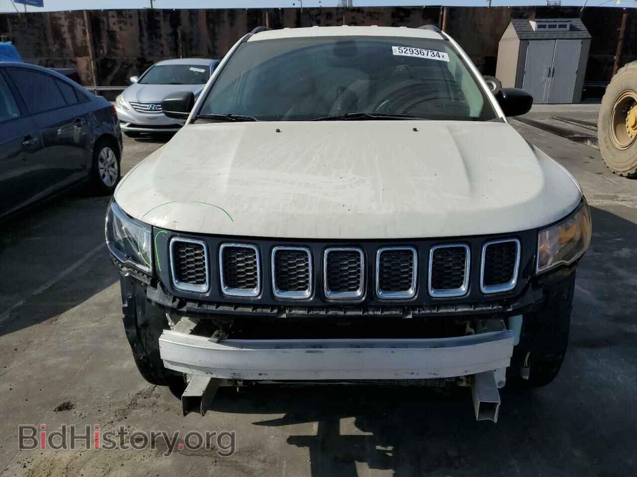 2018 JEEP COMPASS - VIN: 3C4NJCAB3JT124479 - Фото 5