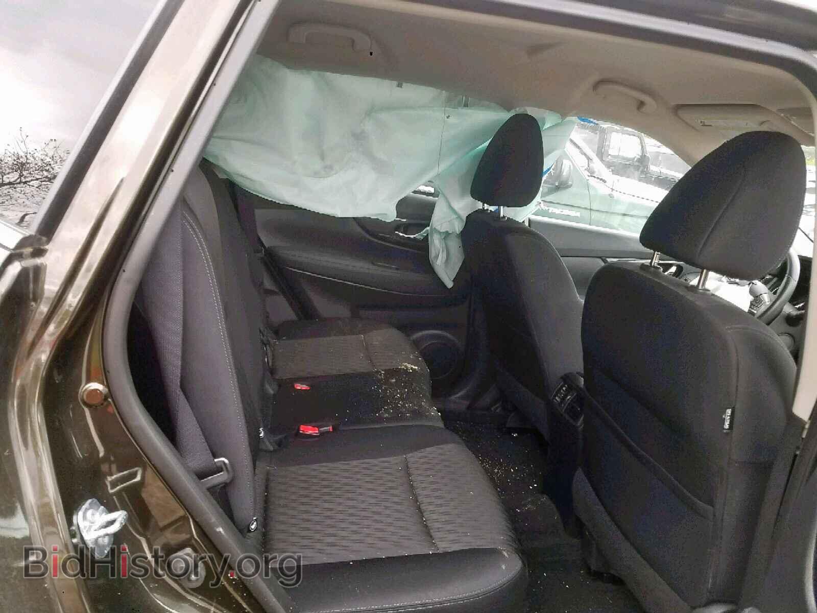 2017 NISSAN ROGUE S - VIN: KNMAT2MV7HP562686 - Фото 6