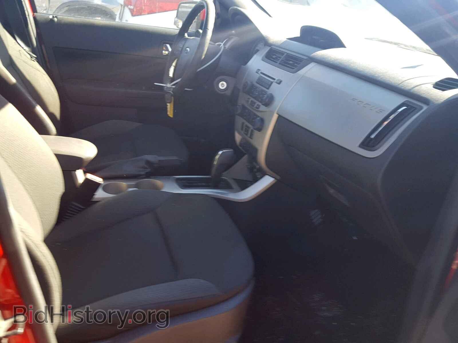 2008 FORD FOCUS SE - VIN: 1FAHP35NX8W185208 - Фото 5