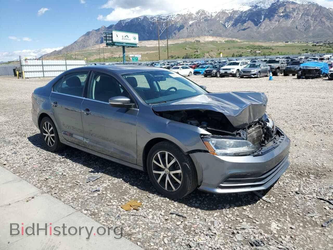 2017 VOLKSWAGEN JETTA - VIN: 3VWDB7AJ1HM395131 - Фото 4