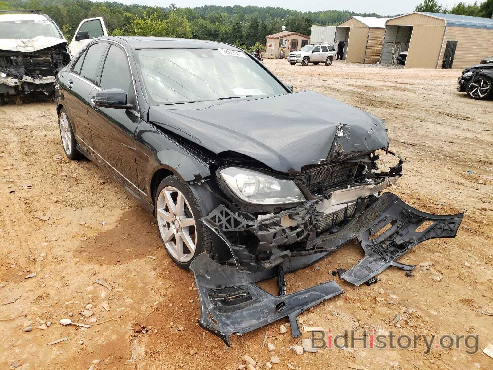 Photo WDDGF4HB1DR299757 - MERCEDES-BENZ C-CLASS 2013