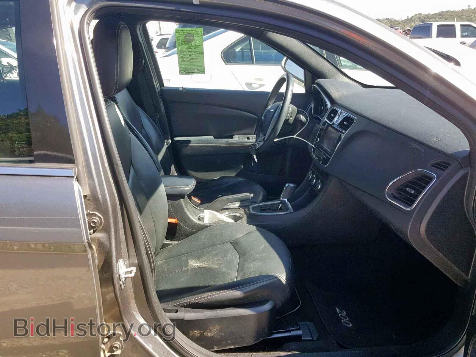 2011 CHRYSLER 200 - VIN: 1C3BC2FG2BN618205 - Фото 5