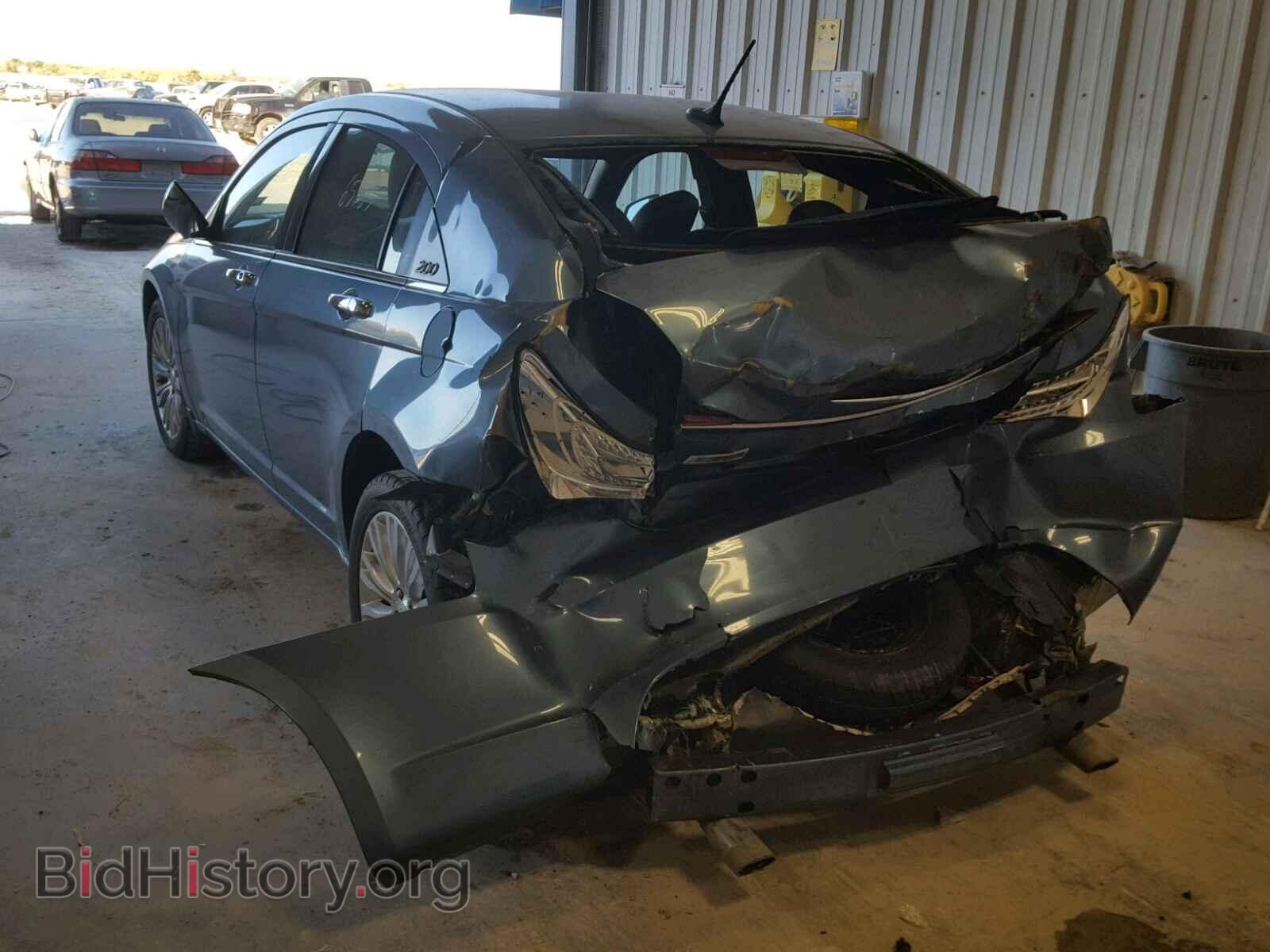 2011 CHRYSLER 200 - VIN: 1C3BC2FG0BN575631 - Фото 3
