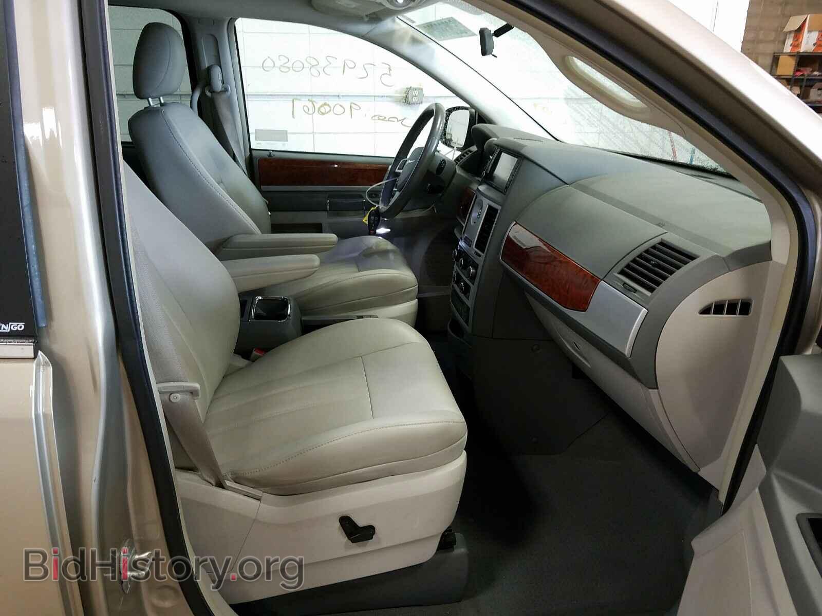 2009 CHRYSLER MINIVAN - VIN: 2A8HR54119R556032 - Фото 5