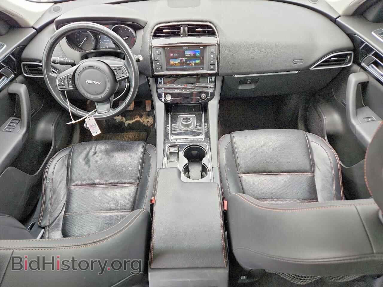 2017 JAGUAR F-PACE - VIN: SADCK2BV3HA897840 - Фото 8