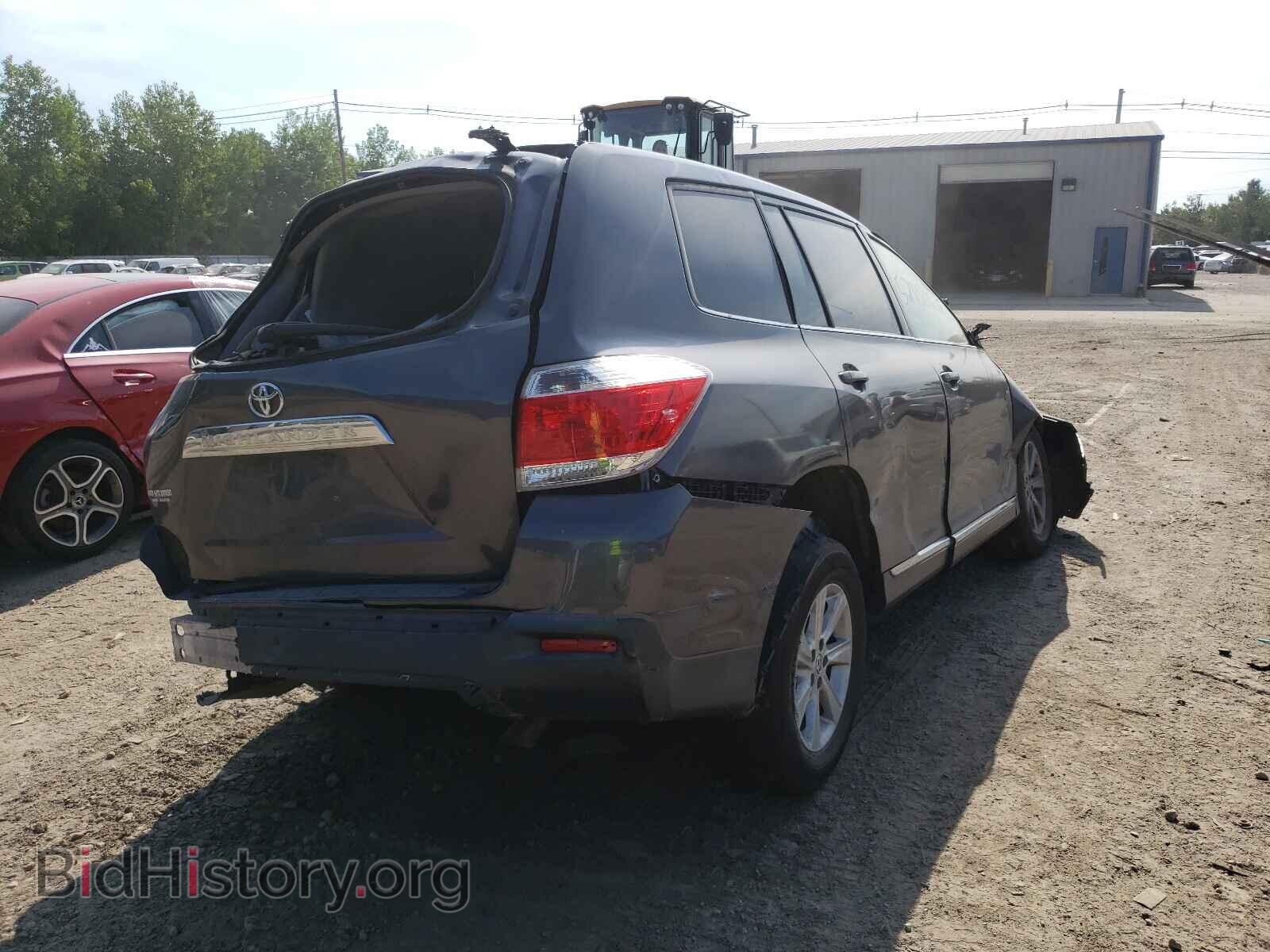 2011 TOYOTA HIGHLANDER - VIN: 5TDBK3EH6BS066149 - Фото 4