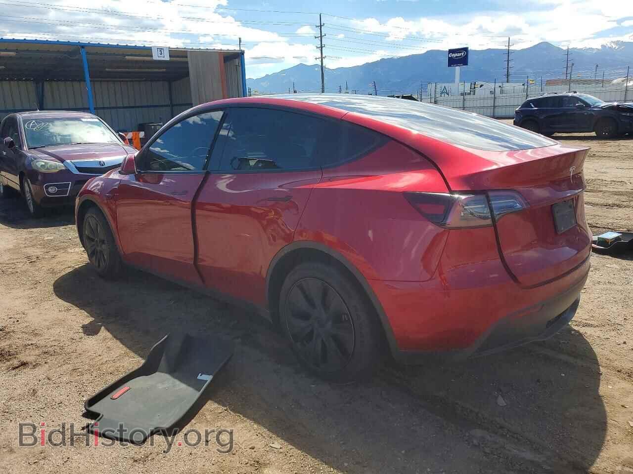 2025 TESLA MODEL Y - VIN: 7SAYGDEE1SF307405 - Photo 2