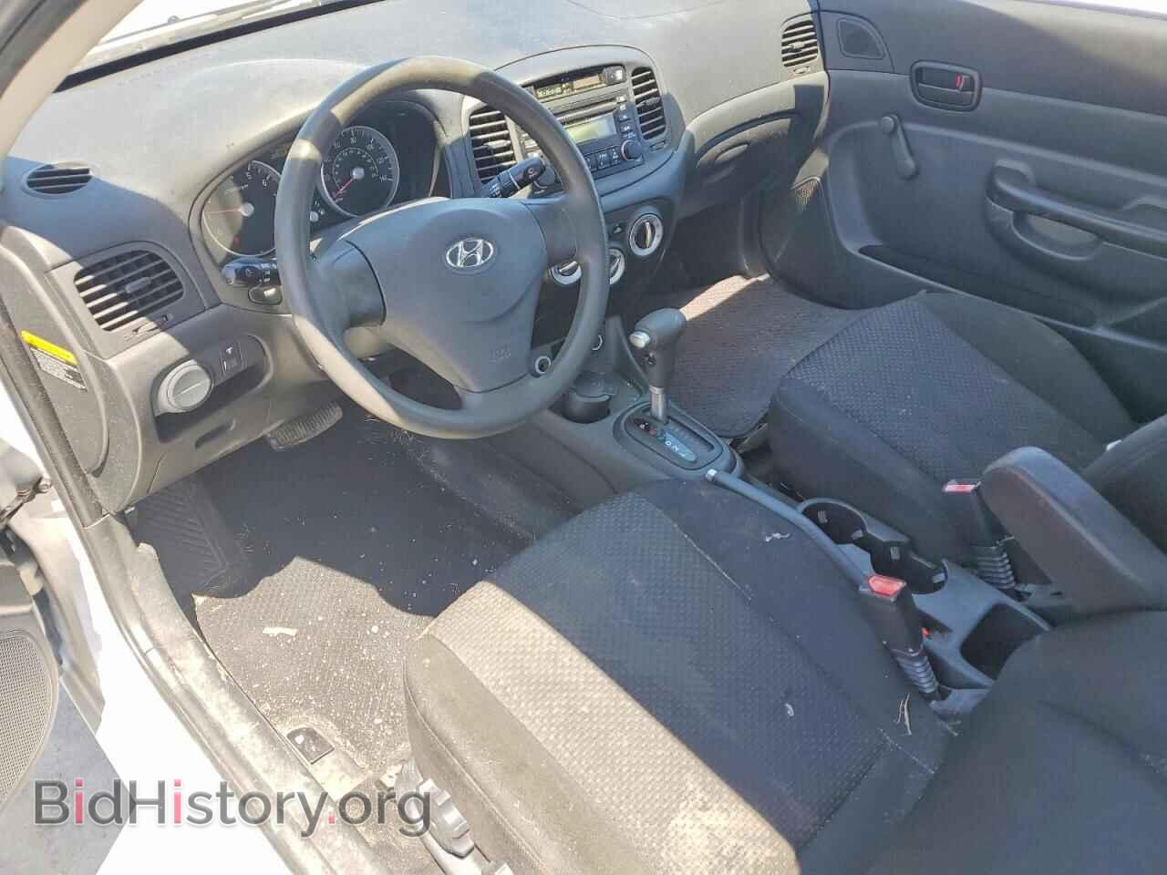 2007 HYUNDAI ACCENT - VIN: KMHCM36C47U016480 - Фото 8
