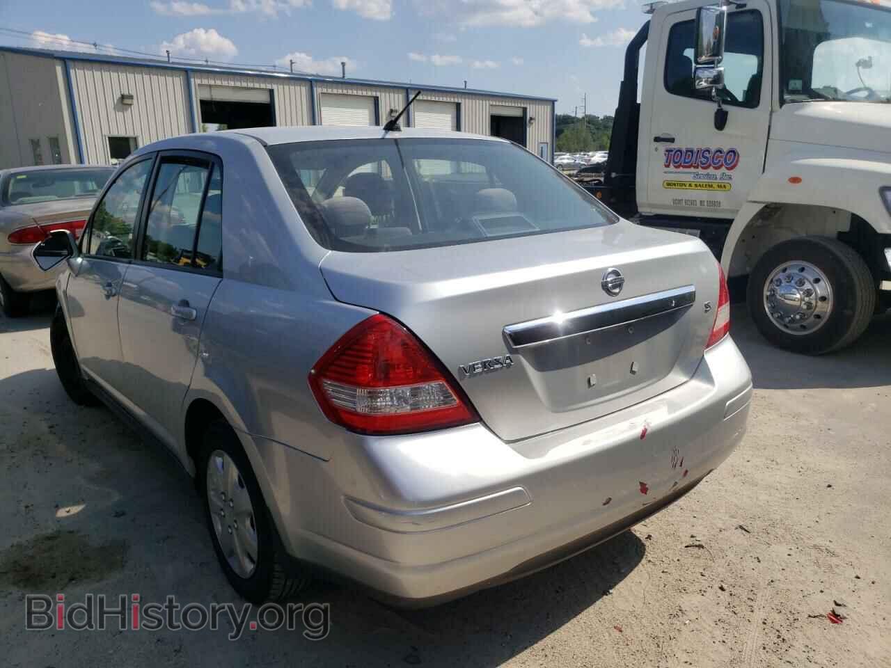 2009 NISSAN VERSA - VIN: 3N1BC11E59L415902 - Фото 3
