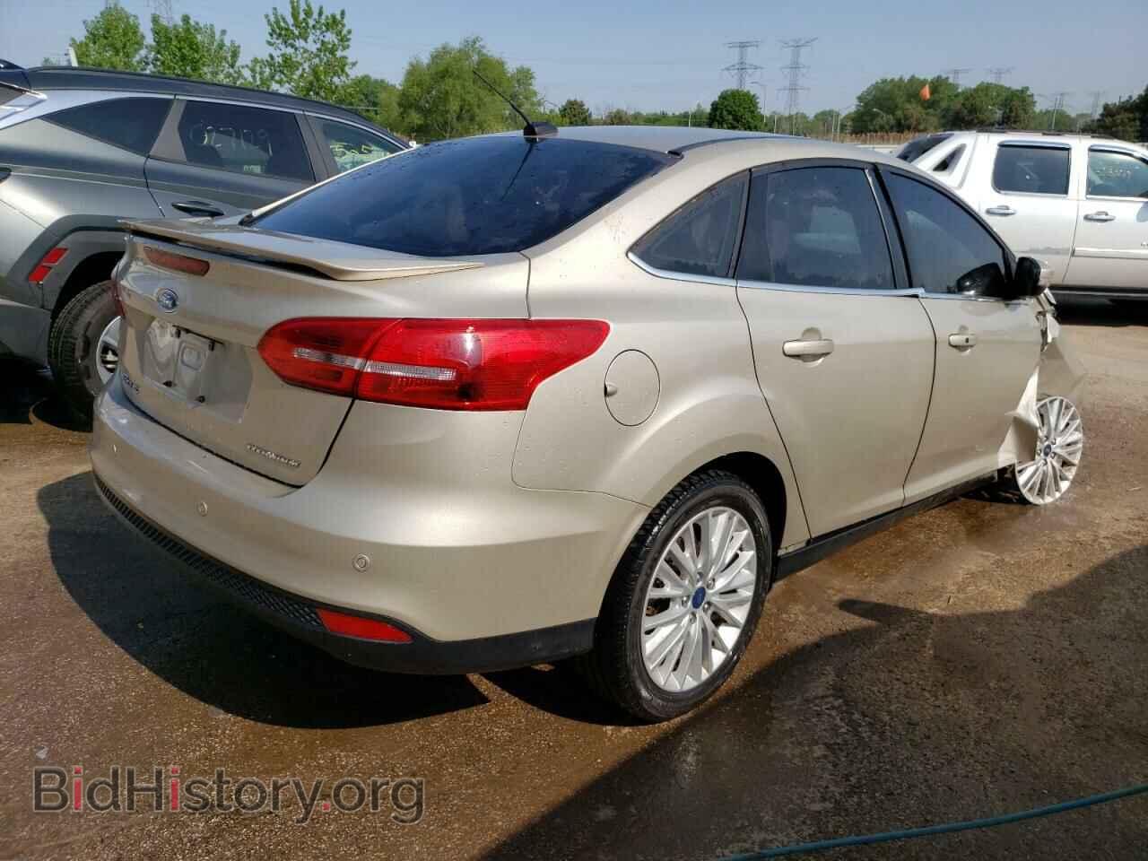 2018 FORD FOCUS - VIN: 1FADP3J21JL281102 - Фото 3