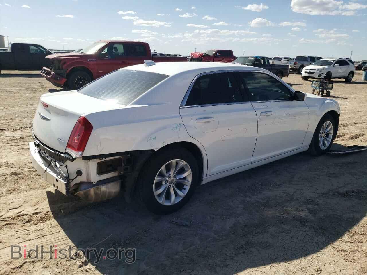 2015 CHRYSLER 300 - VIN: 2C3CCAAG7FH756486 - Фото 3