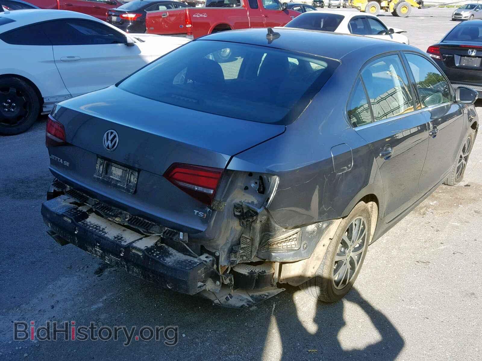 2017 VOLKSWAGEN JETTA - VIN: 3VWDB7AJ3HM253850 - Фото 4