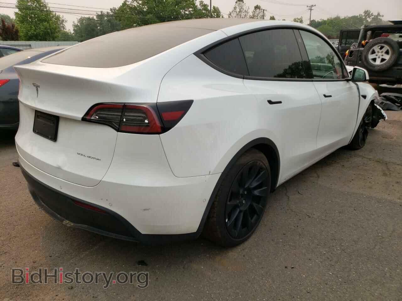2022 TESLA MODEL Y - VIN: 7SAYGAEE4NF329367 - Photo 3