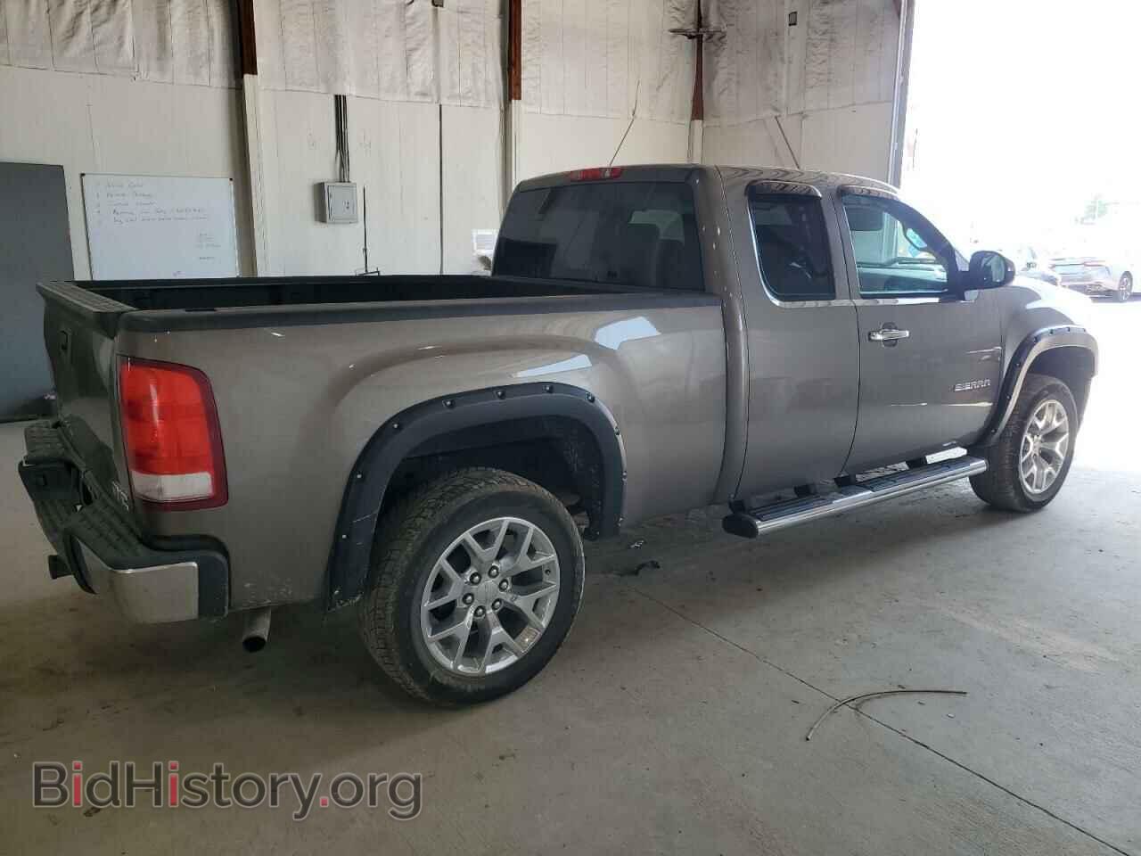 2011 GMC SIERRA - VIN: 1GTR2WE38BZ298352 - Фото 3