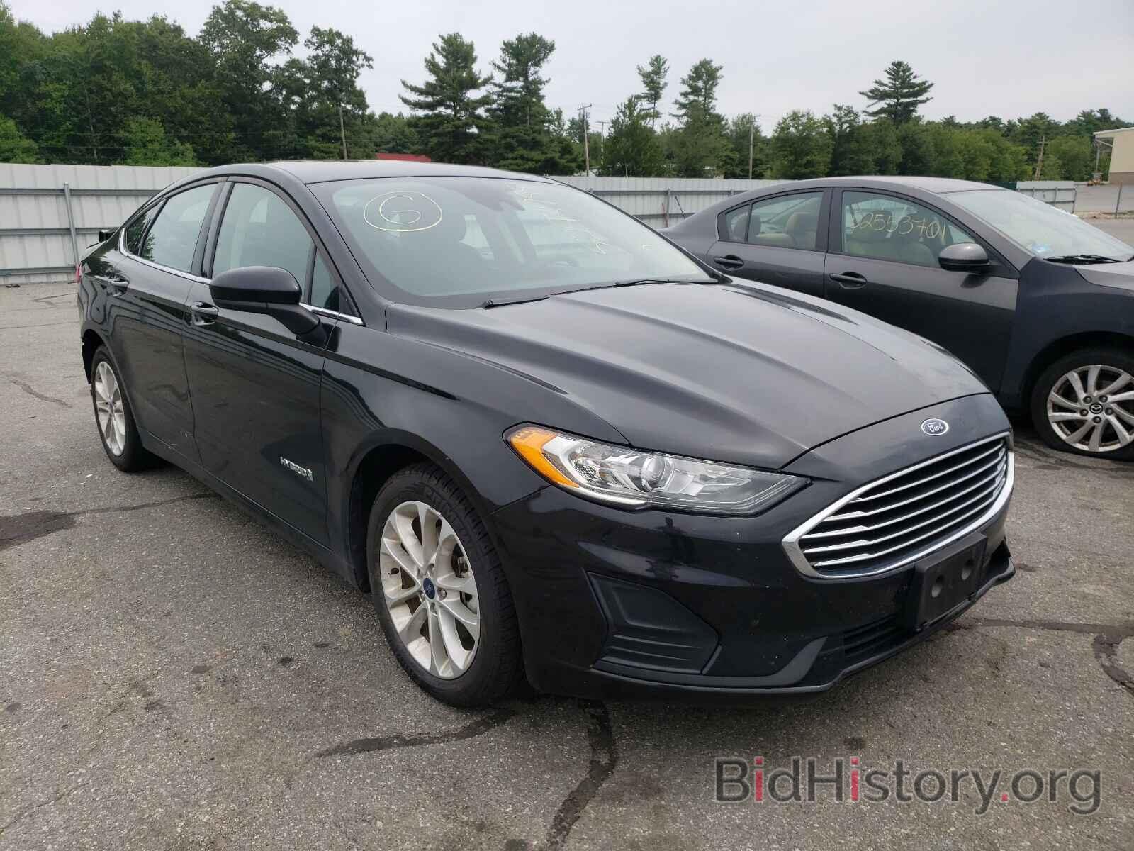 Photo 3FA6P0LU4KR191631 - FORD FUSION 2019