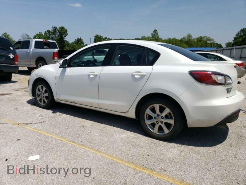 2011 Mazda 3 (VIN JM1BL1VF8B1902539) — фото 2 из 12