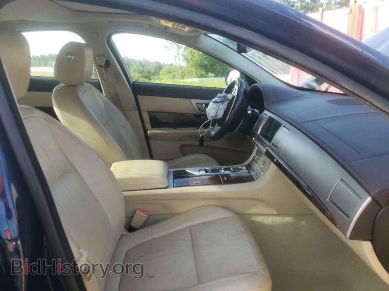 2011 Jaguar XF (VIN SAJWA0FB2BLS08898) — фото 5 из 10