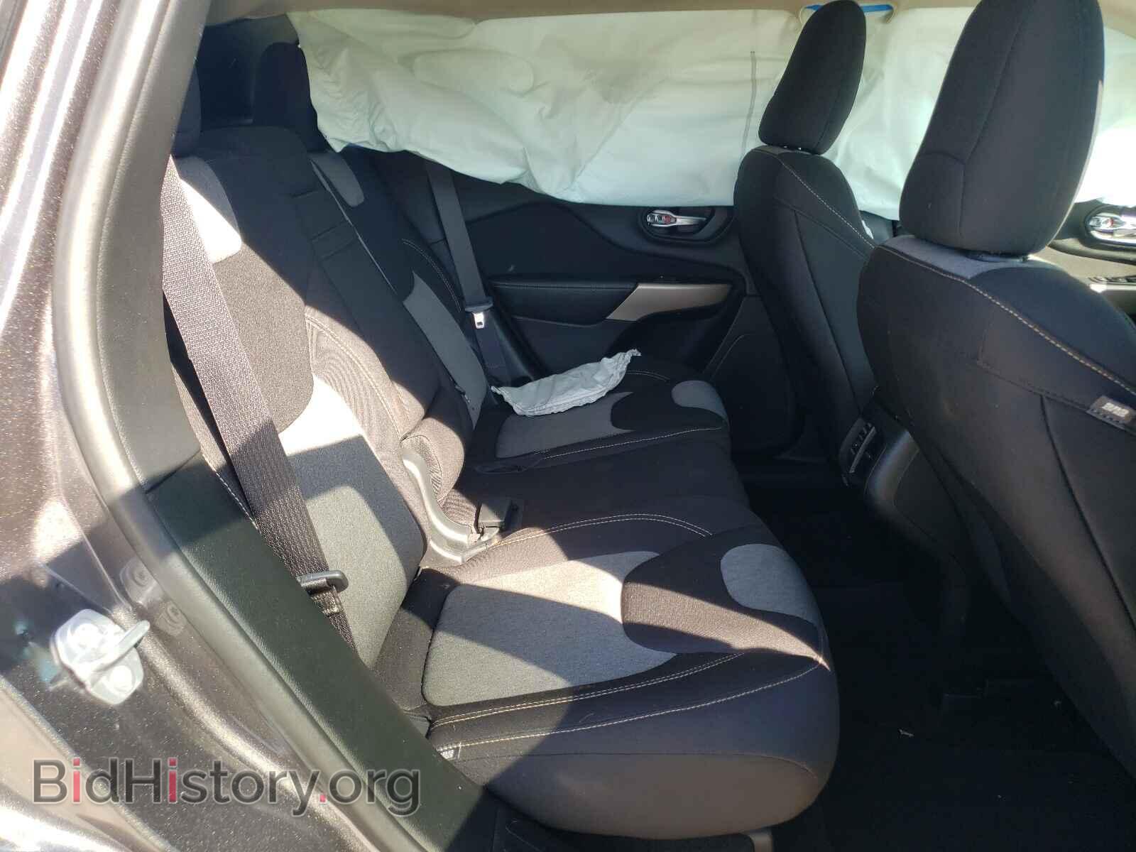 2018 JEEP CHEROKEE - VIN: 1C4PJLCB6JD519364 - Фото 6