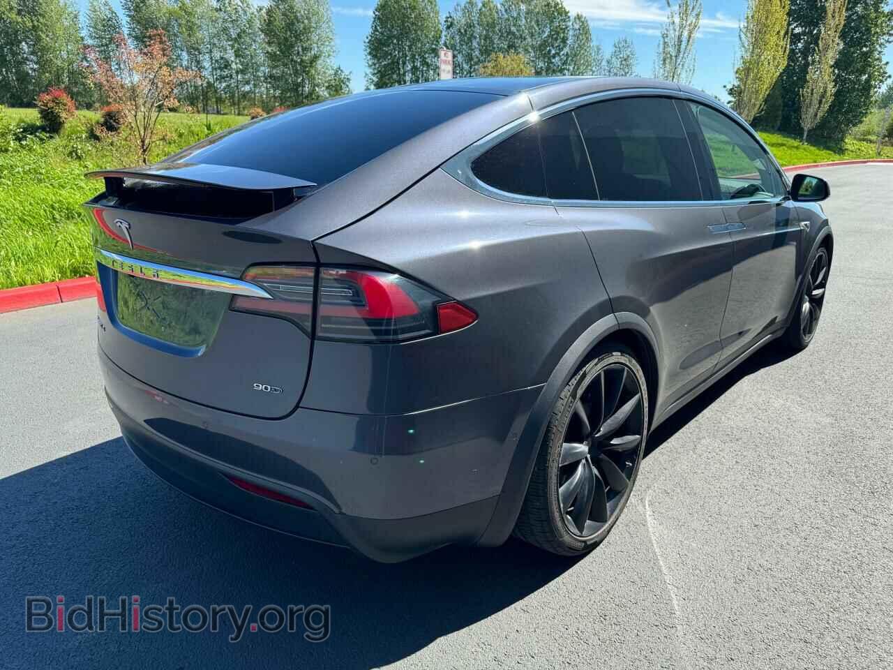 2016 TESLA MODEL X - VIN: 5YJXCAE25GF004661 - Photo 4