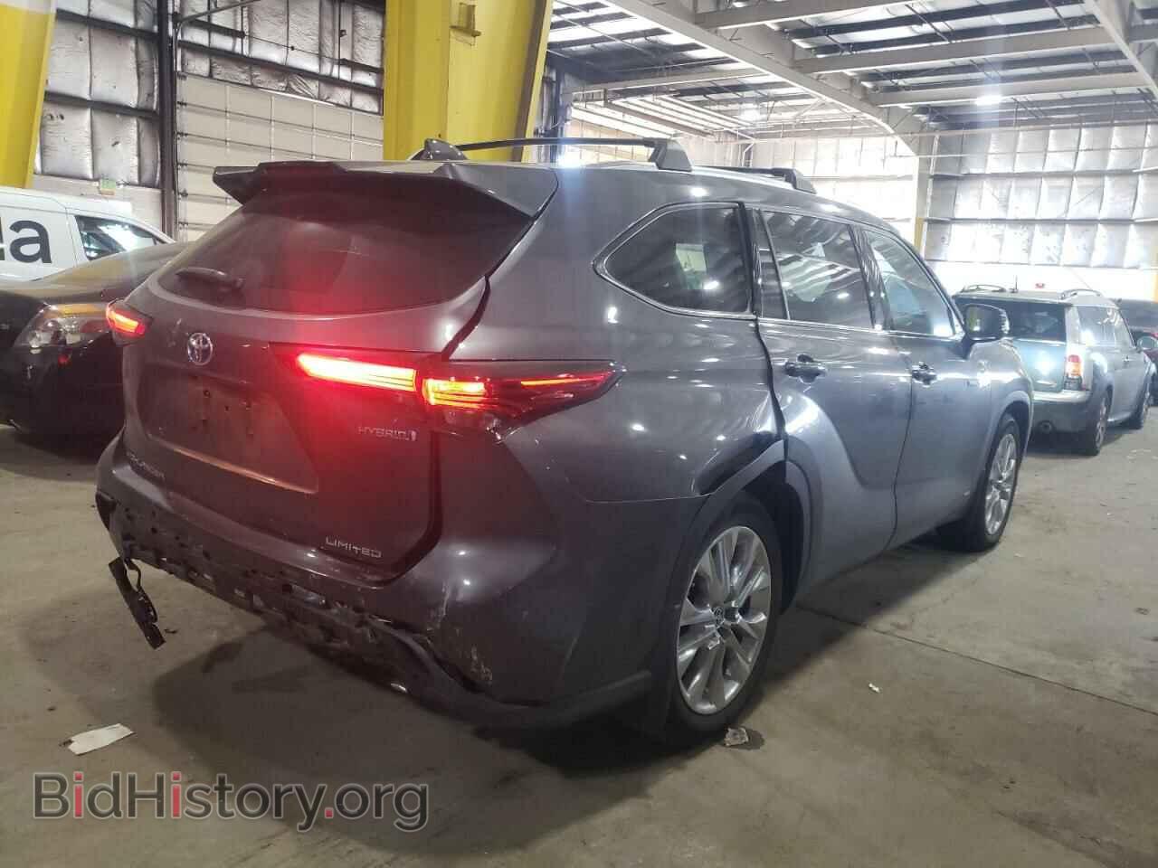 2021 TOYOTA HIGHLANDER - VIN: 5TDDBRCHXMS530948 - Фото 3