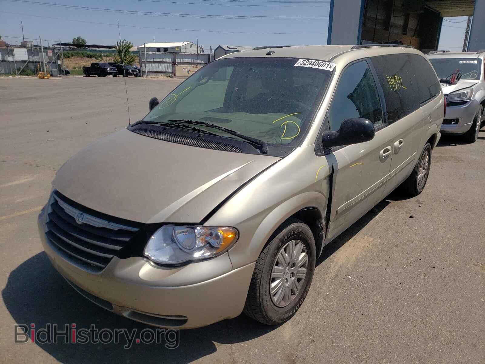 2006 CHRYSLER MINIVAN - VIN: 1A4GP44R26B751439 - Фото 2